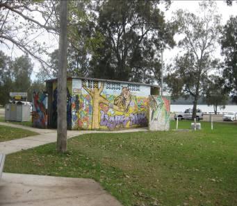 5a Bareki Rd; Eleebana Lions Park + Brick 3G M, F 7 per week Accessibility: No accessible toilet or car park provided, but has accessible path of travel.