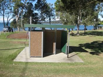 West Lake Macquarie 1A Donnelly Ave; Arcadia Vale Wangi Oval + Brick 3G M, F 3 per week Accessibility: No accessible toilet provided, no accessible path of travel, two accessible car parks