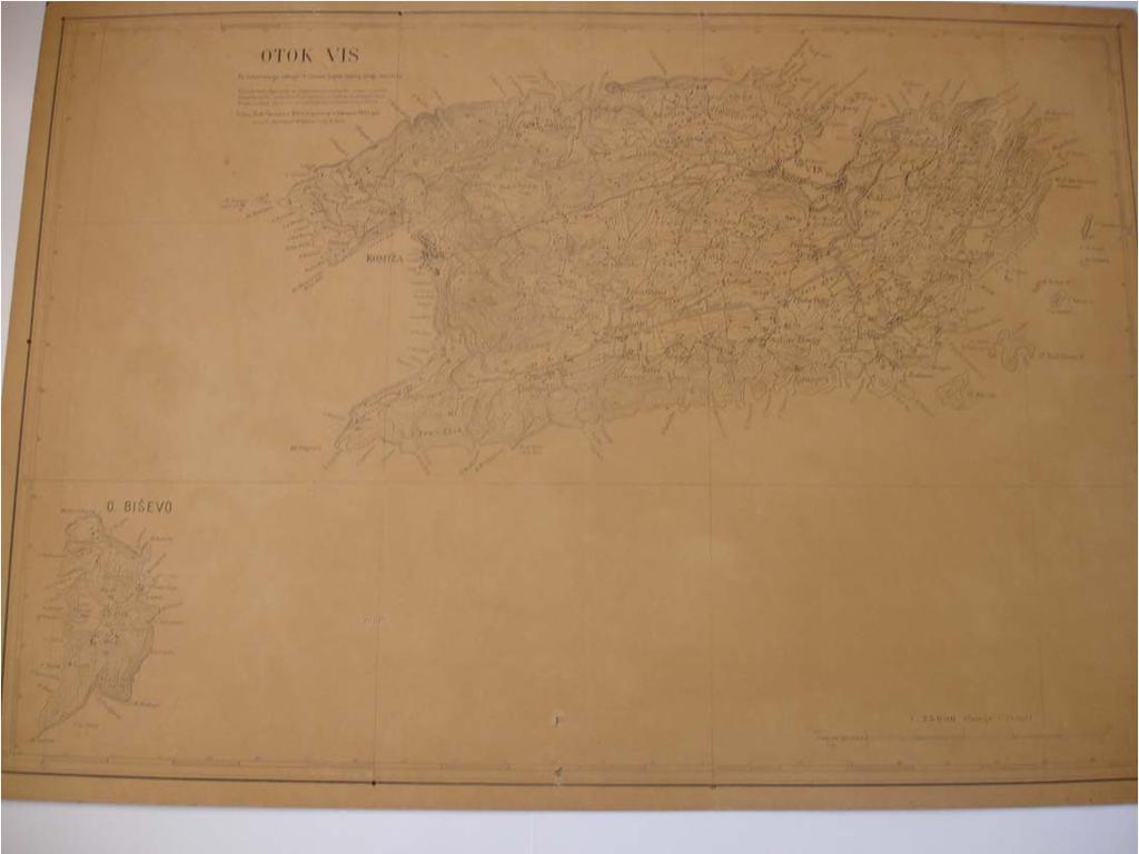 Topographic map of island Vis from the World war II period, made by Cartographic
