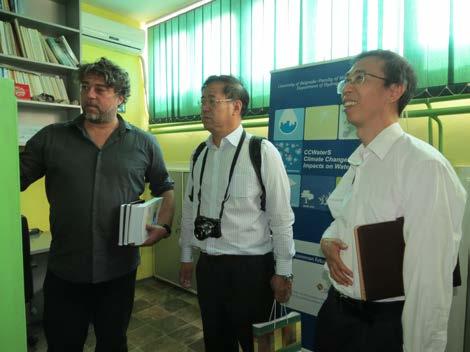 Dean of the FMG Ivan Obradović with his guests and Dr Yuchi (right) Dr Cao have also presented tools and devices he brought from China to be installed at