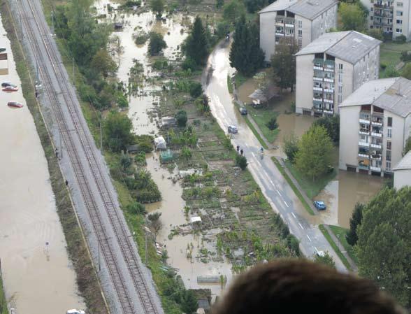LIVING WITH FLOODS IN THE SAVA RIVER BASIN SAVANewsFlash In the last decades, flood disasters have become more frequent all over the world.