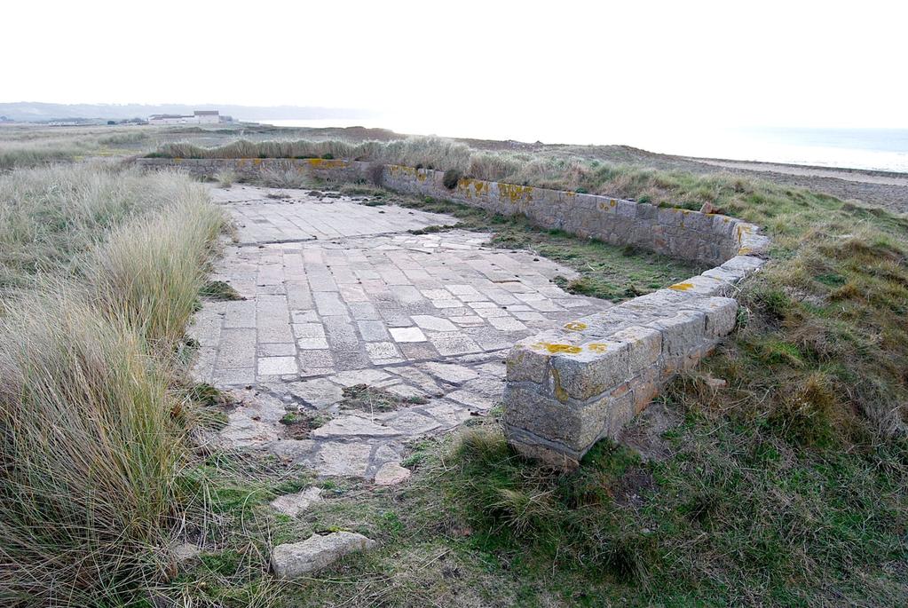 Some more substantial examples with stone pavements survive - such as the New North Battery that fronts Kempt Tower.