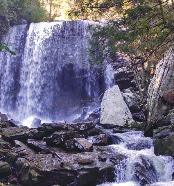 6-mile spur trail (Fiery Gizzard Trail) to arrive at Sycamore Falls. Take a dip in swimming holes at both waterfalls. From Chattanooga, take I-24 W to exit 135 in Monteagle and continue right.