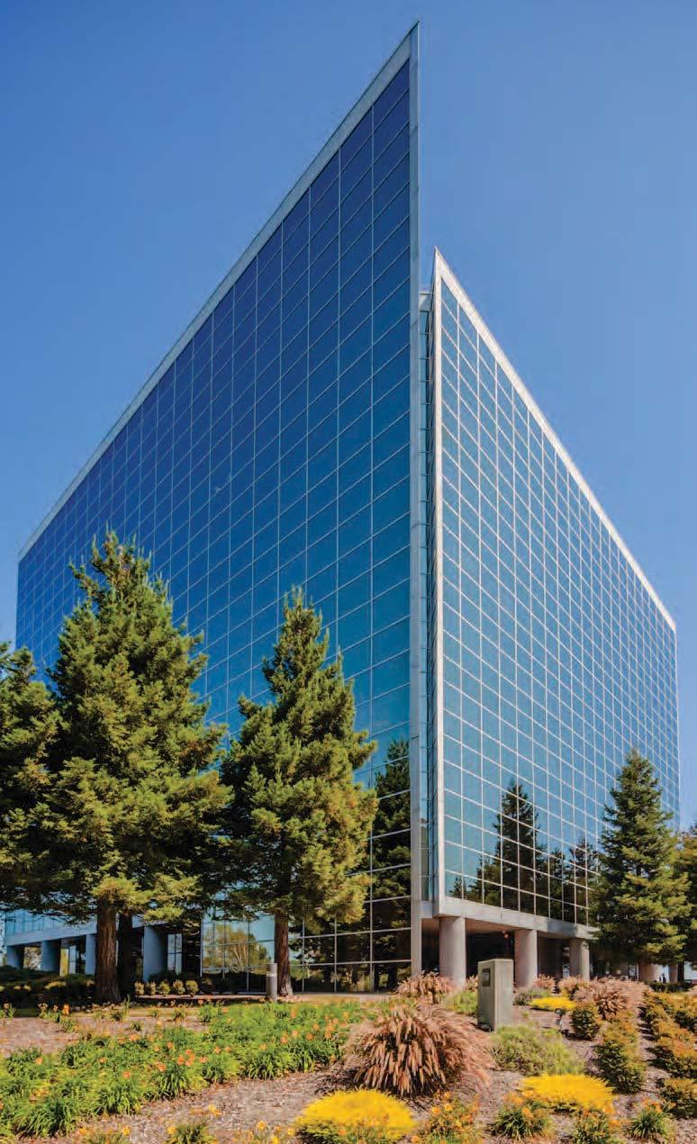 SUITE # SF COMMENTS AVAILABLE SUITES Suite 780 ±3,707 SF 8 Private Offices, Conference Room, Kitchen, Open Workplace Suite 690 Suite 520 ±2,682 SF ±7,511 SF Conference Room, Break Room,