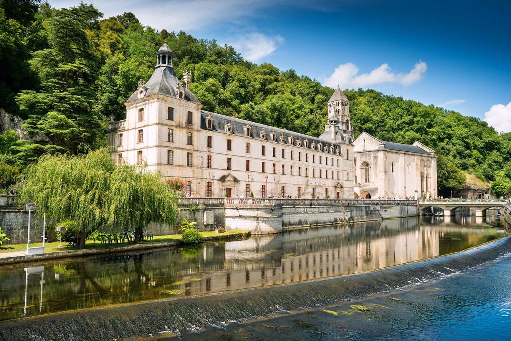 Known as the Venice of the Périgord, Brantome is encircled by a loop of the river Dronne and is classed as one the Les Plus Beaux Detours in France.