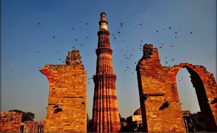 30 pm, Closed on Mondays. Qutab Minar Among the other places to visit in Delhi, Qutub Minar stands tall with its 73-meter-tall brick minaret.
