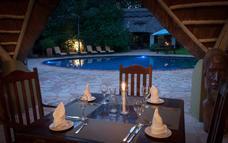 Overnight: Bayete Guest Lodge Bayete offers comfortable and affordable accommodation and is situated in the heart of the Victoria Falls Residential Area.