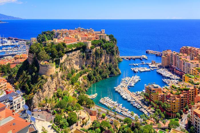 Monaco is also located close to Italy, although it has no direct border. Monaco has an area of 0.