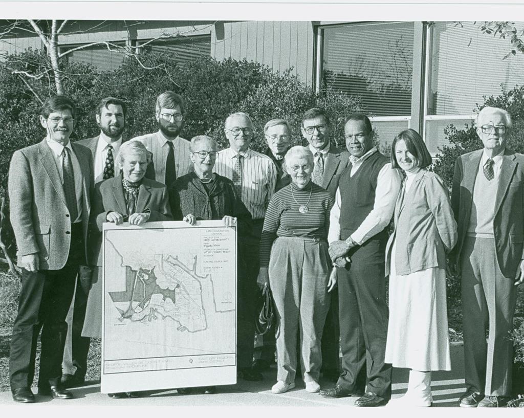 Costa Shoreline Parks Committee 1970 Nicholl Knob Acquired 1972 District acquires lands from