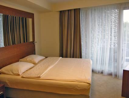 gym, spa center, parking and laundry room SERVICE: BB, HB; ACCOMMODATION UNITS:
