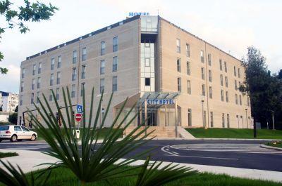 HOTEL CITY 4* PODGORICA HOTEL ROOMS: 79 LOCATION: Podgorica, in the