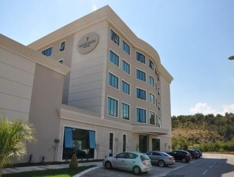 HOTEL VERDE 4* PODGORICA HOTEL ROOMS: 81 LOCATION: Podgorica, located out of the city, along the