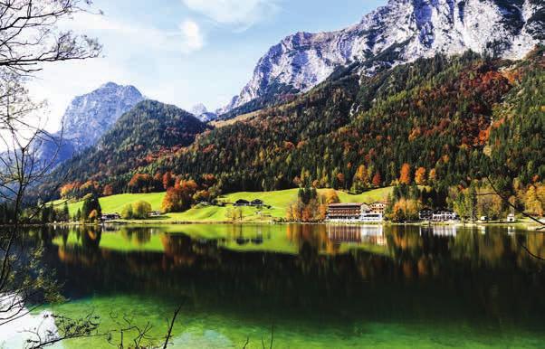 BERCHTESGADEN NATIONAL PARK, GERMANY / ALAMY STOCK ACCOMMODATIONS DAY 12: BERCHTESGADEN September 20, 2018 On the final day of touring, guests take in the spectacular views from Hitler s