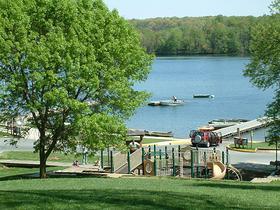 Campers will explore the beautiful 550 acres at Piney Run Park including a 300 acre lake, over 5 miles of hiking trails, tennis courts, multiple playgrounds, fishing piers, nature center and