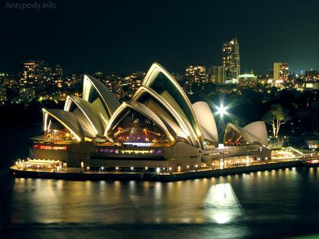The Sydney Opera House is a multi-venue performing arts centre in Sydney, New South Wales, Australia. Designed by Danish architect Jørn Utzon, construction began in March 1959.