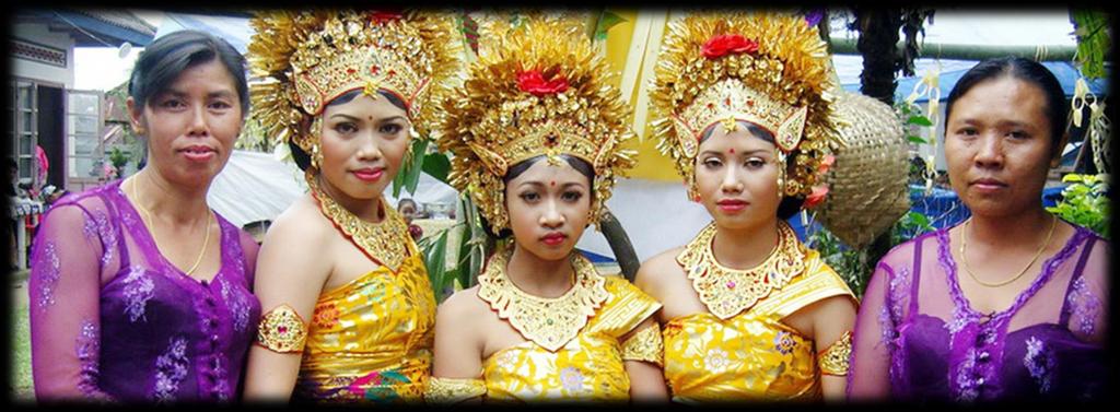 Religious adherence and tradition permeates every aspect of daily life which makes Bali such a fascinating place to visit.