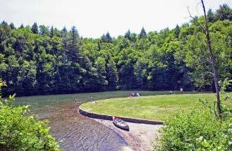 244-7103 http://www.vtstateparks.com/l ittleriver.html Enjoy swimming beaches, play areas, boat rentals and a launch, and miles of hiking and mountain bike trails in the adjacent Mt.