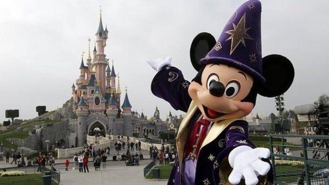 Day 4:- Full Day Disneyland (1 Day / 1 Park). (Breakfast, Meal Coupon & Dinner) Today after breakfast, get ready for your fun filled full day trip of Disneyland.