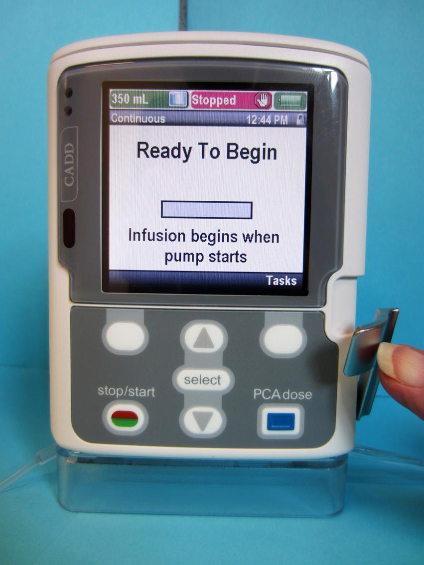 Step Four: Reset the reservoir volume When Reset reservoir volume to ml? appears on the screen, select Yes. Follow these steps to prime the tubing: 1. Open the clamp on the IV tubing.