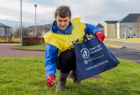 Keep Scotland Beautiful Before the event Recommended equipment for the Clean Up Litter pickers Protective gl