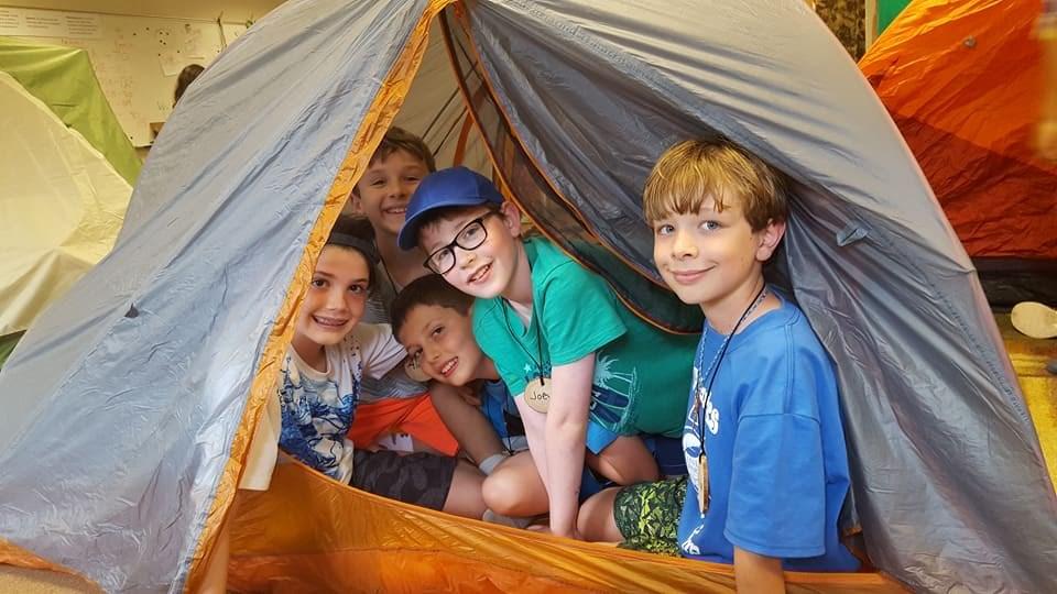 ELLENBERGER PARK HOLLIDAY PARK Summer Day Camp (Ages 6-12) Campers at Ellenberger Park will experience the best summer yet!