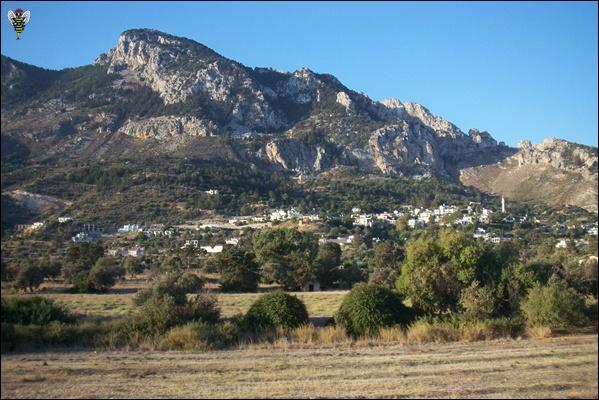 Karsiyaka has flat land along the coast that stretches 2 to 3 miles from the sea and up to the steep Kyrenia mountain range.