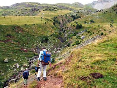 It s a beautiful trek in our favourite part of the Pyrenees with grand limestone mountains, green valleys, wonderful vistas and the gorgeous Lescún Valley and Cirque.