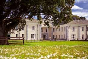 M E M B E R H O T E L S Carlton Hotel & C Spa Kinsale One of the most impressive event facilities in Cork catering for up to 250 people.