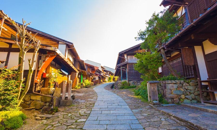 Travelling onwards to the famous Kumano Kodo by local bus, you'll be spending this evening at a ryokan located along part of the ancient route that was once a popular place of pilgrimage for the
