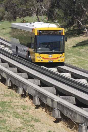 M O R P H E T T S T R E E T A GAME CHANGER FOR ADELAIDE: LINKING THE O-BAHN TO THE CITY The O-Bahn in Adelaide is the world s longest guided busway and the most efficient bus service in Adelaide.