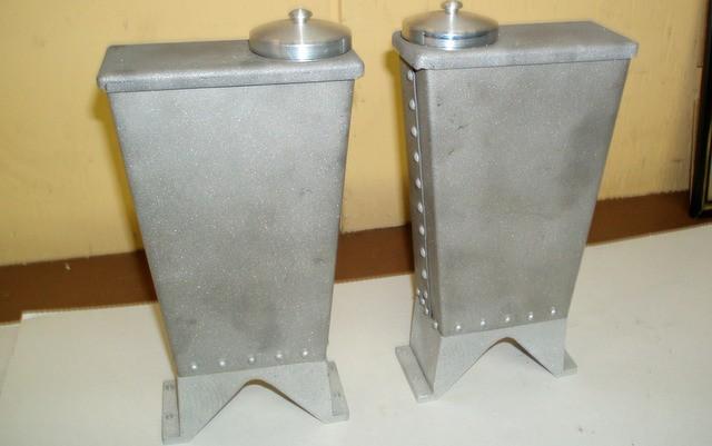 plate, rivets set with a rivet gun and with