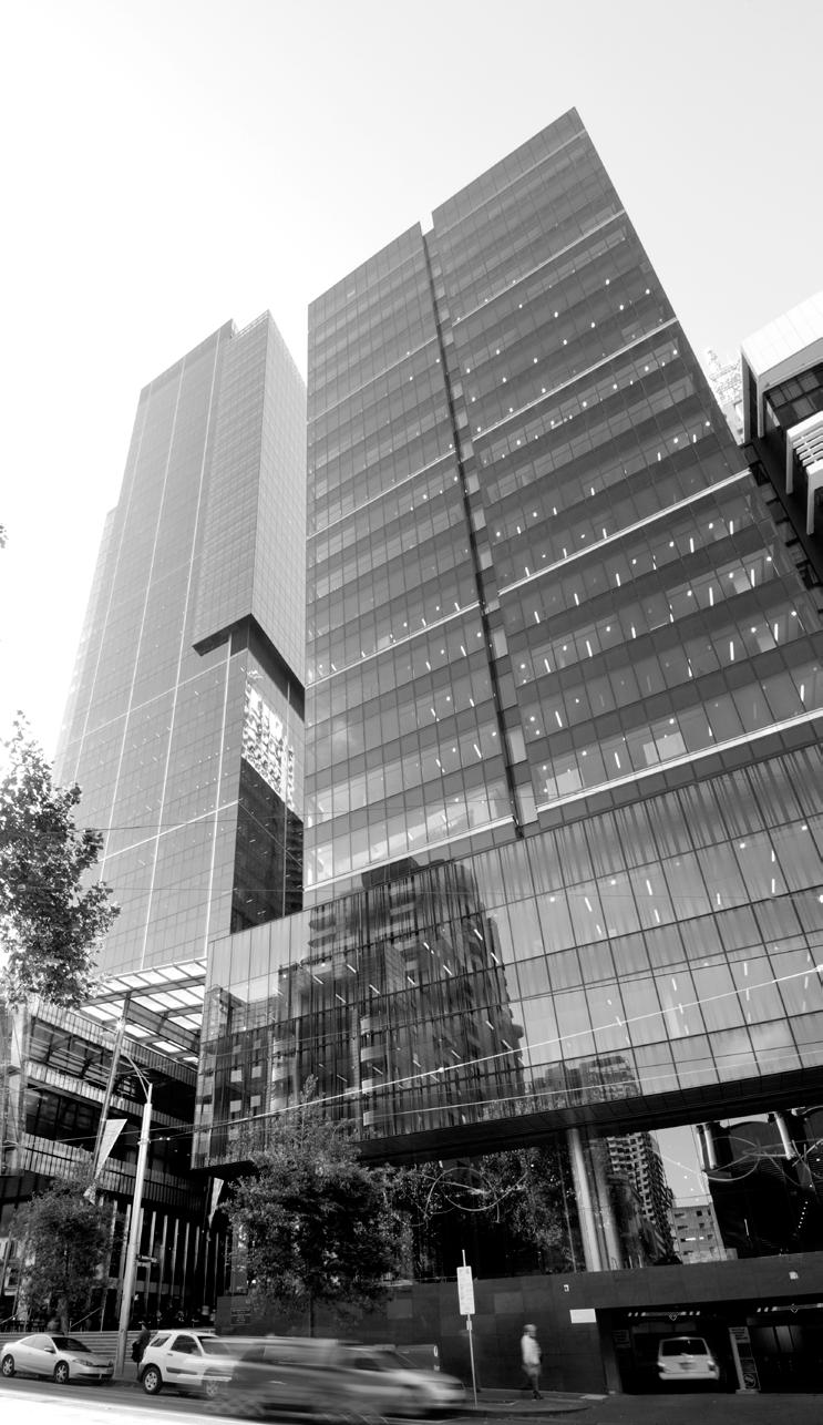9 brookfield prime property fund interim Report 2015 Property description Southern Cross West Tower forms part of the Southern Cross landmark development.