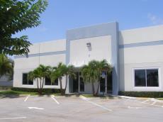 PALM BEACH COUNTY - BUILDINGS 1. #19850501 Palm Beach Park of Commerce 15335 Park of Commerce Boulevard, Building 25 160,000 Divisible on 13.5 AC To Suit under a *$7.