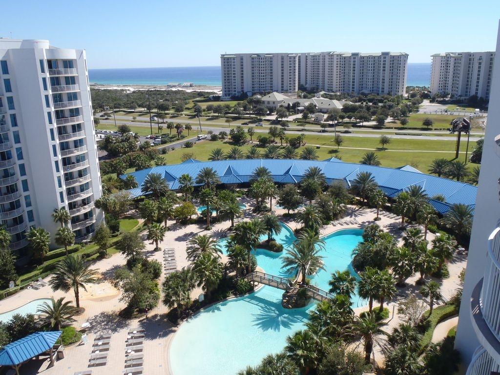 RENTING SPRING & SUMMER NOW 2 BR & 2 BA JUNIOR SUITE 8 th FLOOR POOL SIDE GREAT VIEW Summary