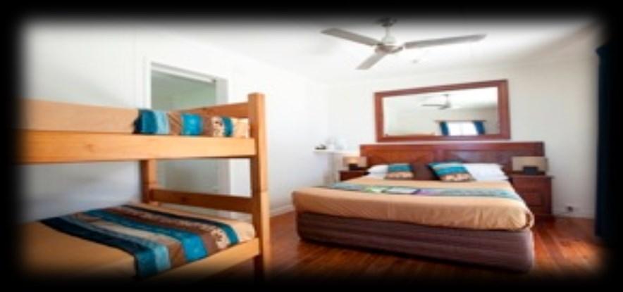 Reef & Garden Units Arranged in blocks of three, the Reef & Garden Units are ideal for couples or families, offering either a queen bed or a combination of a queen and double bunk beds.