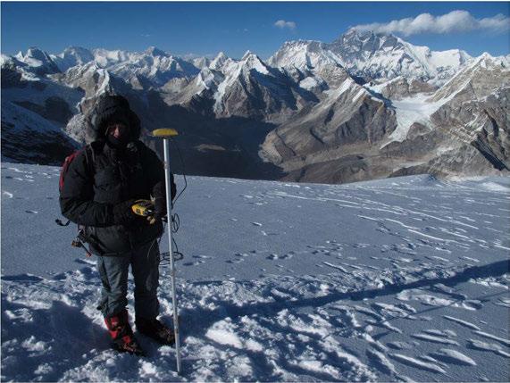 Figure 9: DGPS measurement performed on Mera Glacier, at 6350 m a.