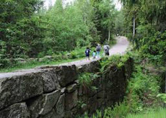 Today we'll hike up to Avdalen Gard, a special place in a wild valley, that was last inhabited in 1960 and is now part of a local effort to keep traditional heritage alive.