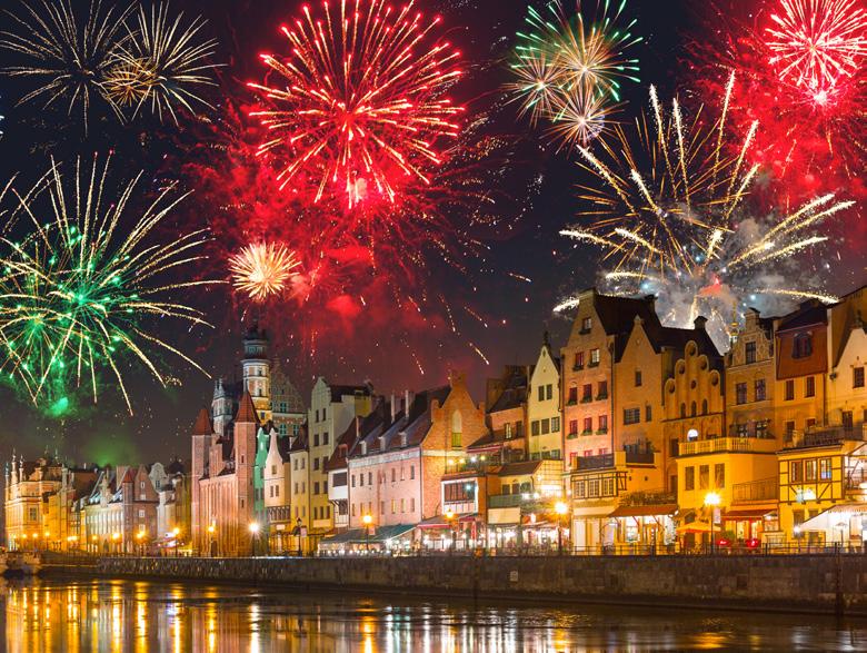 New Year in Poland December 2019 January 2020, 5 days/4 nights GNP01: 29.12.-02.01.20. Warsaw Krakow EUR 795.00 (double occupancy) EUR 225.