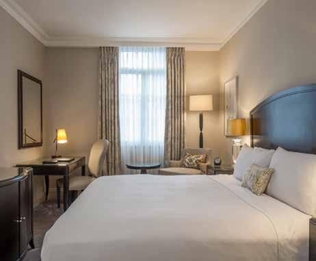 PARK VIEW GUEST BEDROOMS Cultivate enriching experiences at JW Marriott Grosvenor House, with refined British elegance and