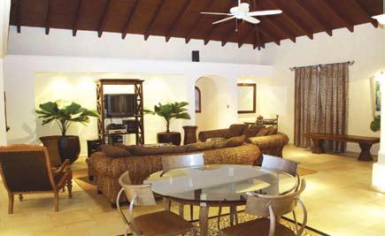 boutiques of nearby Marigot. The villa s well-appointed interior successfully marries luxury with comfort. La Salamandre features an open floor plan.