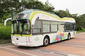 that visits Energy Dream Center, Hydrogen Station, Hydrogen Fuel Cell Power Plant, and Mapo Resource Recovery Facility on electric bus and hydrogen