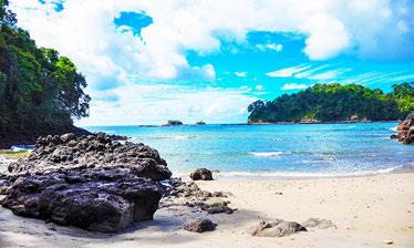 Located on the central west coast of the Nicoya Peninsula in the Province of Guanacaste, Tamarindo offers visitors a chance to experience the region s spectacular unspoilt beaches and incredible