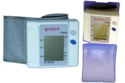 Auto Wrist BP Monitor Convenient compact design Large, easy to read LCD screen Super low noise air pump Auto power off