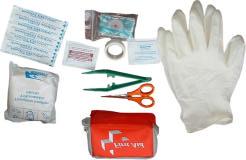 Belt First Aid Pouch Contents: 10 plasters 3 safety pins 1 pair of scissors 1 mouth to mouth resuscitator