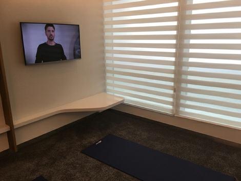 Other lounge facilities include four shower suites, a workstation area with three dedicated imac terminals, and even a private yoga room a first for a lounge in Hong Kong.