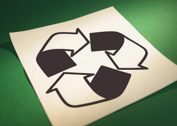 MIDDLETOWN TOWNSHIP REPORT Page 3 Council Awards 3-Year Recycling Contract to A.J.