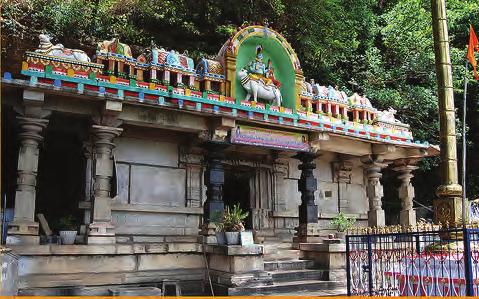 8. Uma Maheshwaram: Uma Maheswaram is a temple dedicated to Lord Shiva located in the picturesque Nallamalla forest.