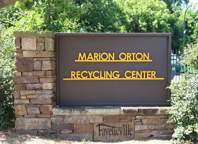 During the Event - Maximize Collection and Reduce Contamination Make recycling stations highly visible (i.e. balloons, signs/flags on tall pole, etc.