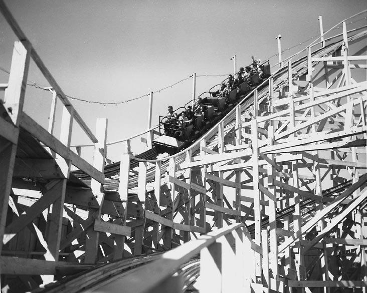History of the Santa Cruz Beach Boardwalk Early on the morning of June 22, 1906, flames roared through the roof and walls of the Neptune Casino at the Santa Cruz Beach Boardwalk.