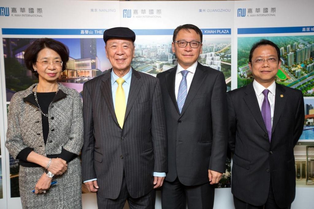 Photo caption Photo 1: Dr Lui Che-woo, Chairman (2 nd from left); Paddy Lui, Executive Director (1 st from left);